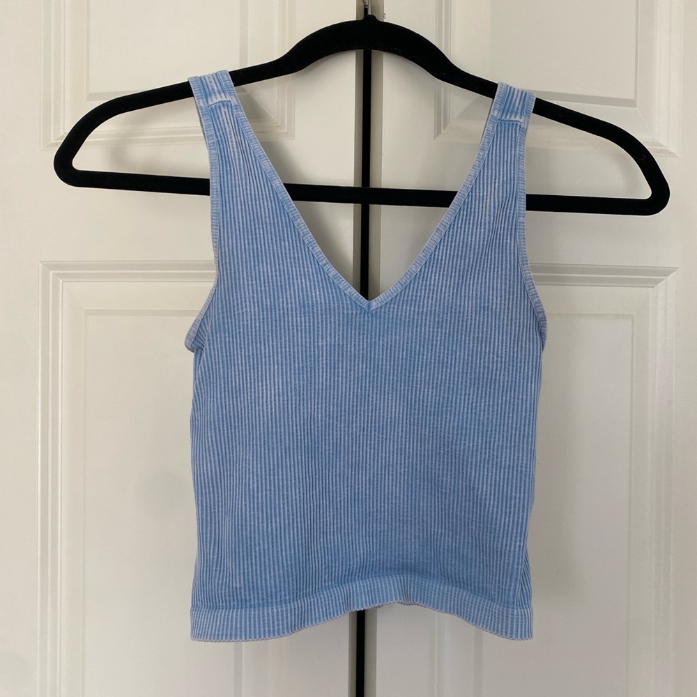 Nikibiki ribbed blue tank top